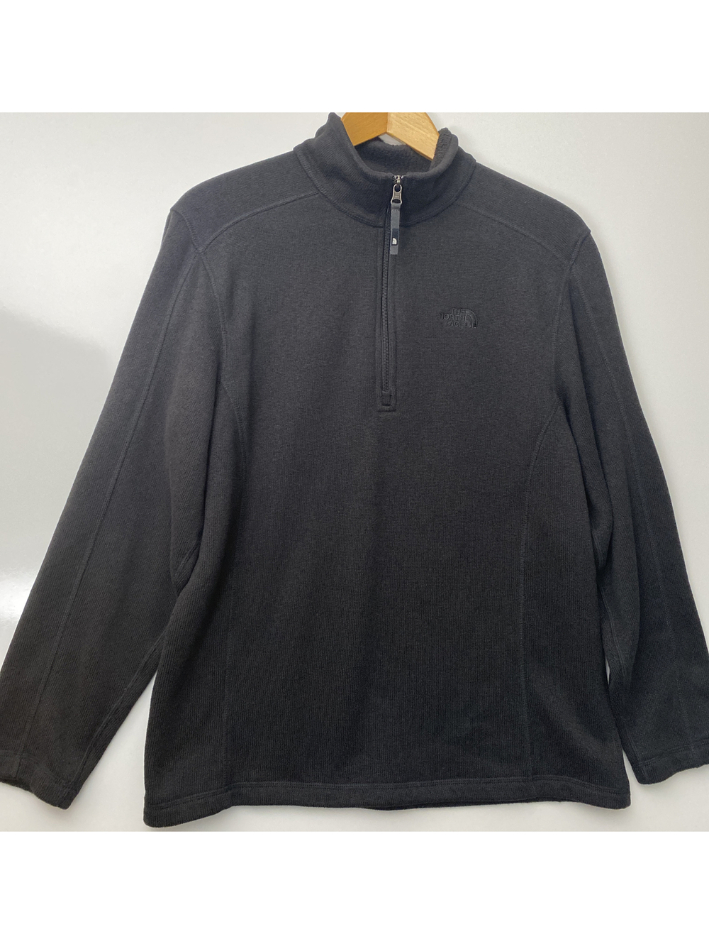 The North Face Men’s 1/4 Zip Fleece Sweater Black Pullover Jacket